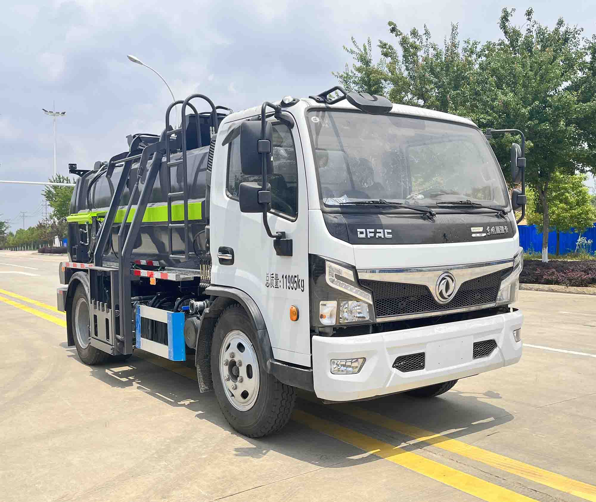 楚勝牌CSC5127TCAPHEV插電式混合動(dòng)力餐廚垃圾車(chē)